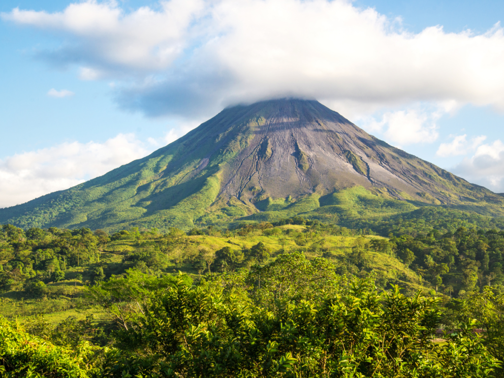 SEMANA SANTA EN COSTA RICA 2027