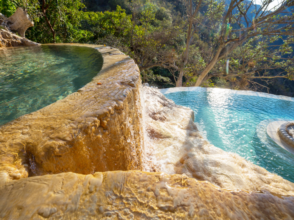GRUTAS DE TOLANTONGO