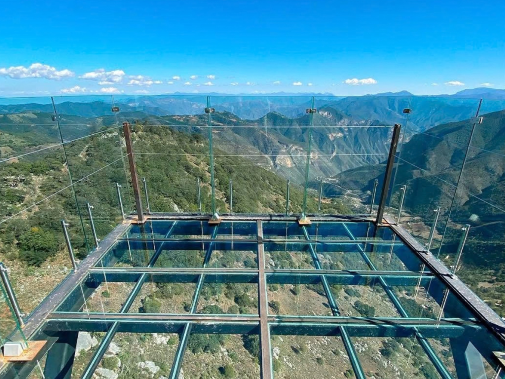 SIERRA GORDA + MIRADOR DE CRISTAL