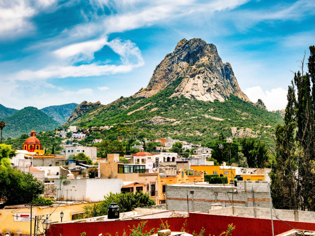 PEÑA DE BERNAL + TEQUISQUIAPAN